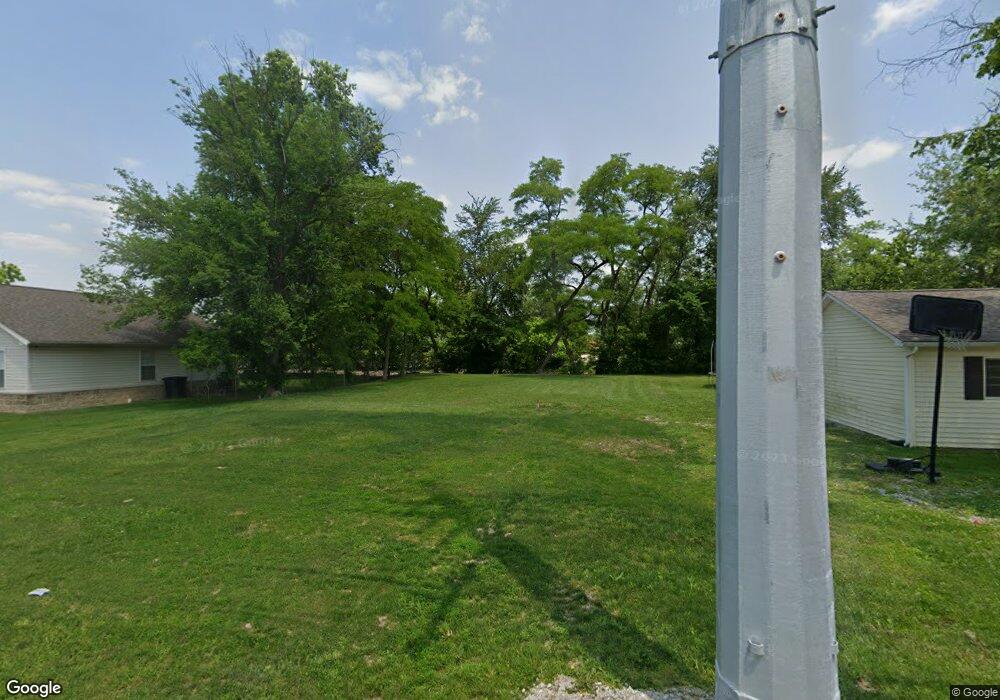 262 N Railroad St, Austin, IN 47102 - photo 1