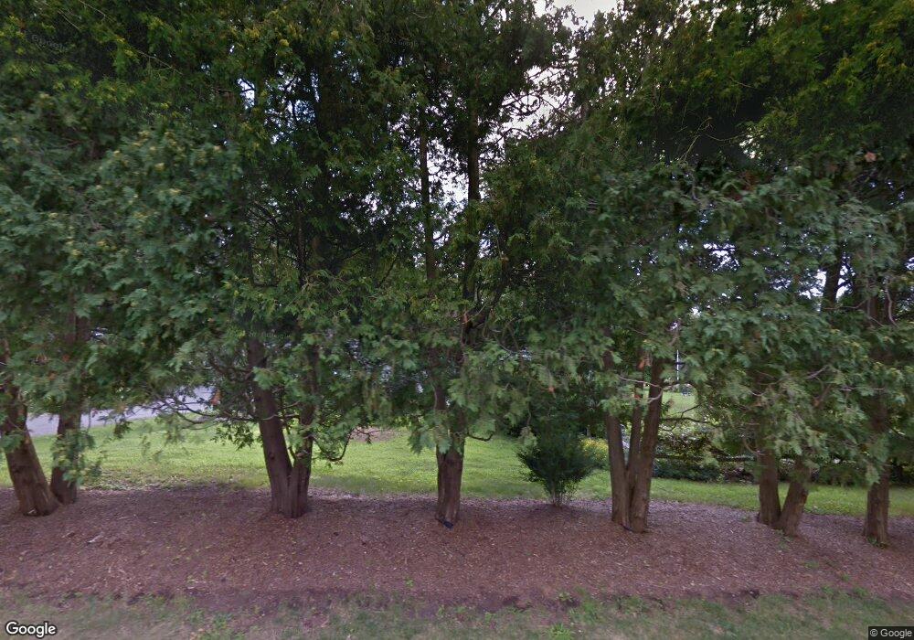 7 Meeting House Ln, Wilbraham, MA 01095 - photo 1