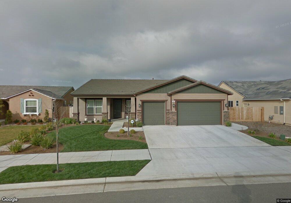 3267 Bellaire Ave, Clovis, CA 93619 - photo 1