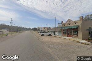 105 Fairley Ln, New Augusta, MS 39462