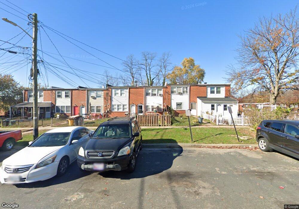 3164 Shiloh Ct, Halethorpe, MD 21227 - photo 1