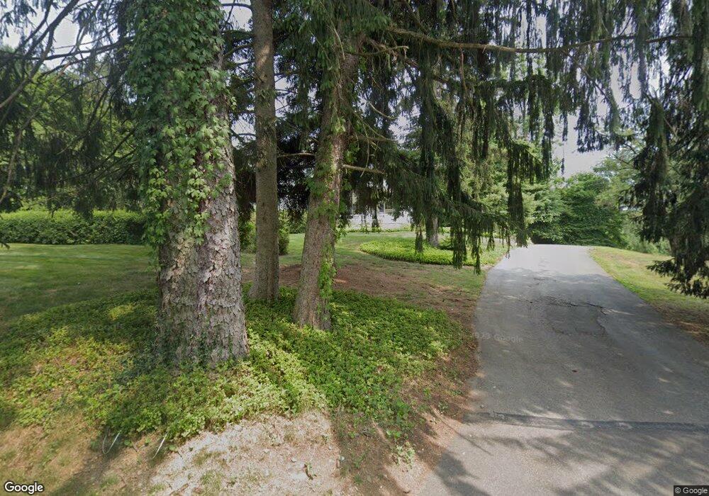 442 Featherbed Ln, Glen Mills, PA 19342 - photo 1