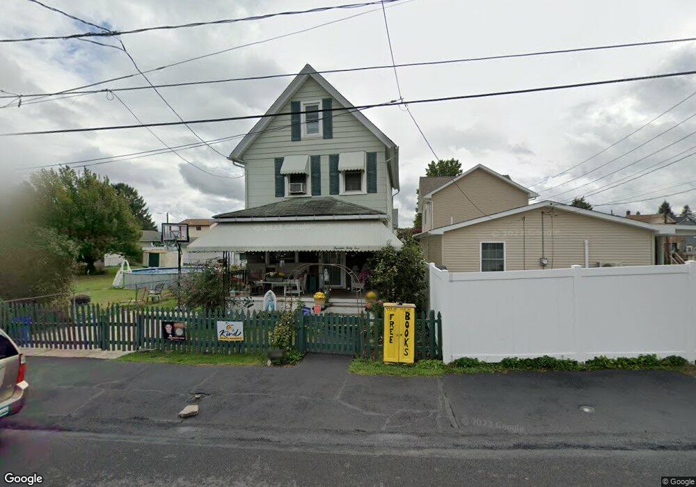 1445 Thackery St, Scranton, PA 18504 - photo 1