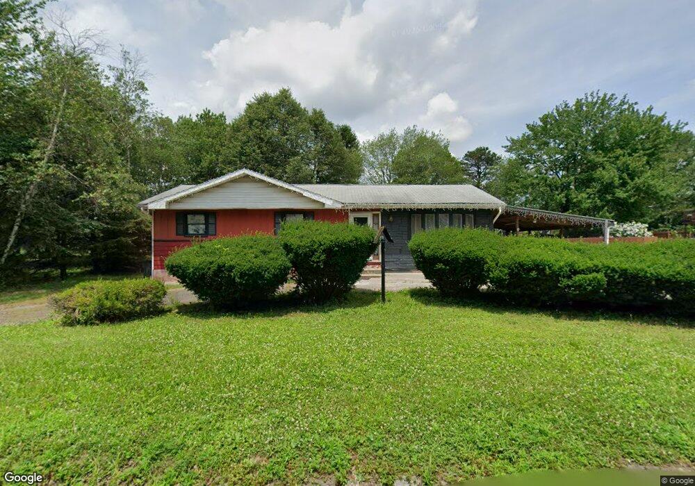 641 Carleton Ave, Hazleton, PA 18201 - photo 1