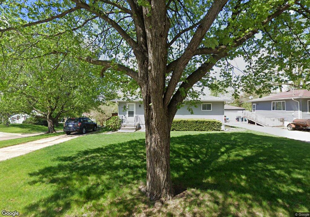 1427 Cutler Ave, Des Moines, IA 50315 - photo 1