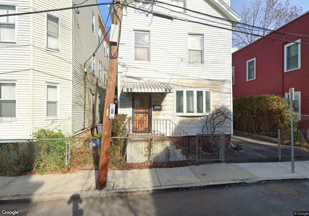 45 Hayes St, Cambridge, MA 02139 - photo 1