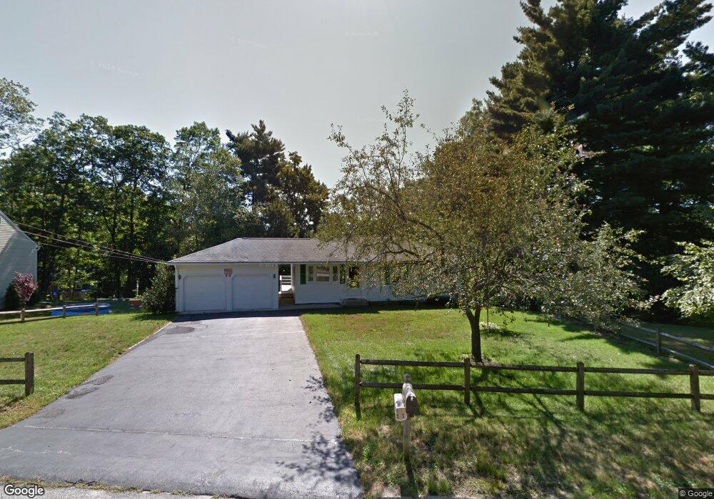 5 Colleen Rd, Nashua, NH 03062 - photo 1