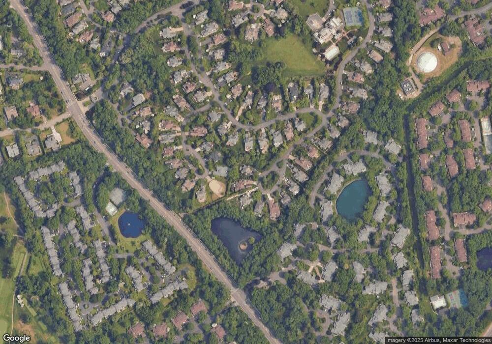 47 Gracewood Dr, Manhasset, NY 11030 - photo 1