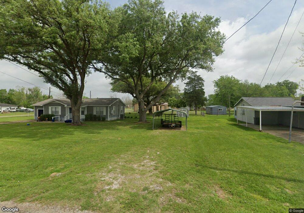 227 Cedarvale Rd, Bay City, TX 77414 - photo 1
