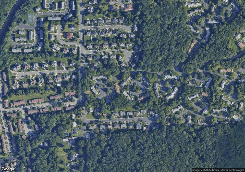 507 Timber Oaks Rd, Edison, NJ 08820 - photo 1