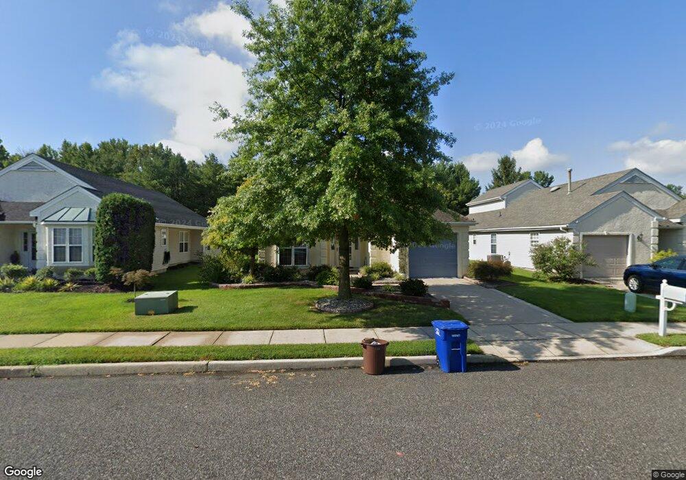 622 Cascade Dr S, Mount Laurel, NJ 08054 - photo 1