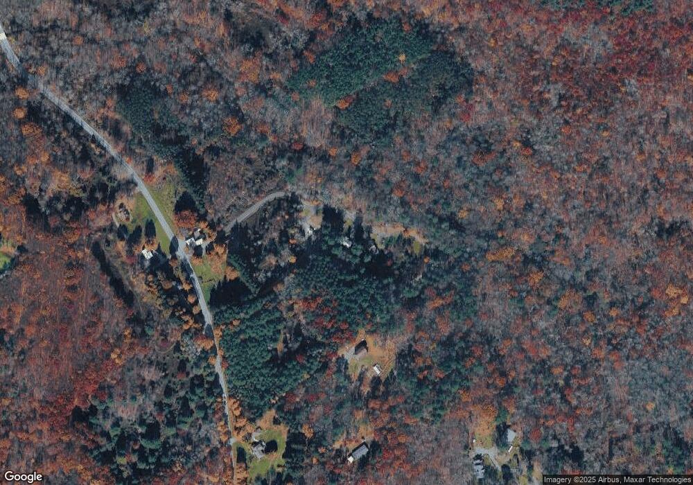 136 Cordial Dr, Mount Pocono, PA 18344 - photo 1