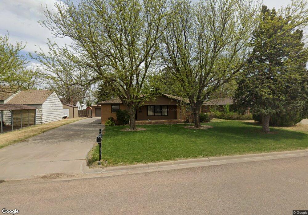 604 S Polk St, Hugoton, KS 67951 - photo 1