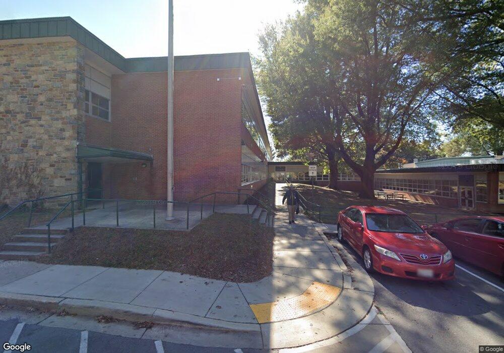 11311 Newport Mill Rd, Silver Spring, MD 20902 - photo 1