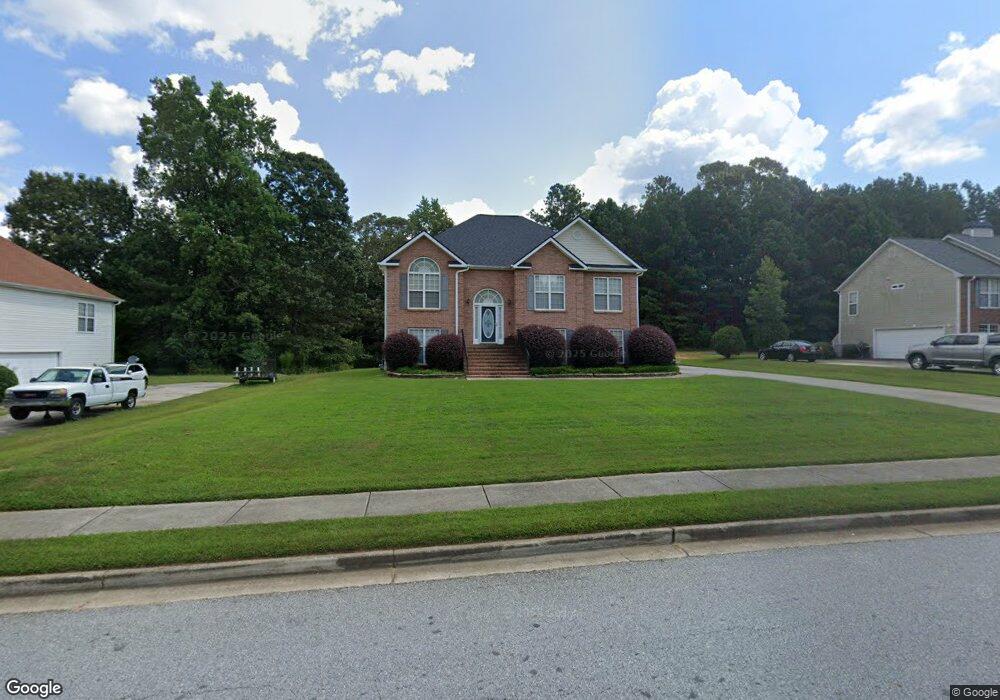 9269 Carnes Crossing Cir, Jonesboro, GA 30236 - photo 1