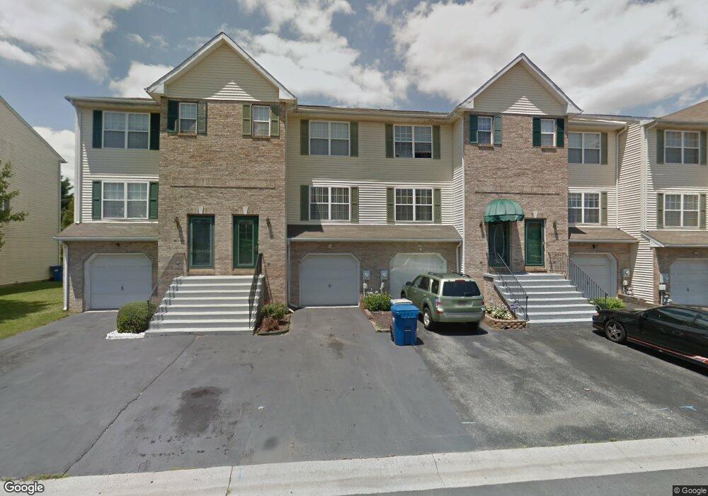 7 Vista Ct, New Castle, DE 19720 - photo 1