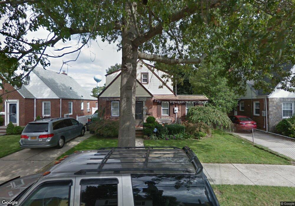 106 Daffodil Ave, Franklin Square, NY 11010 - photo 1