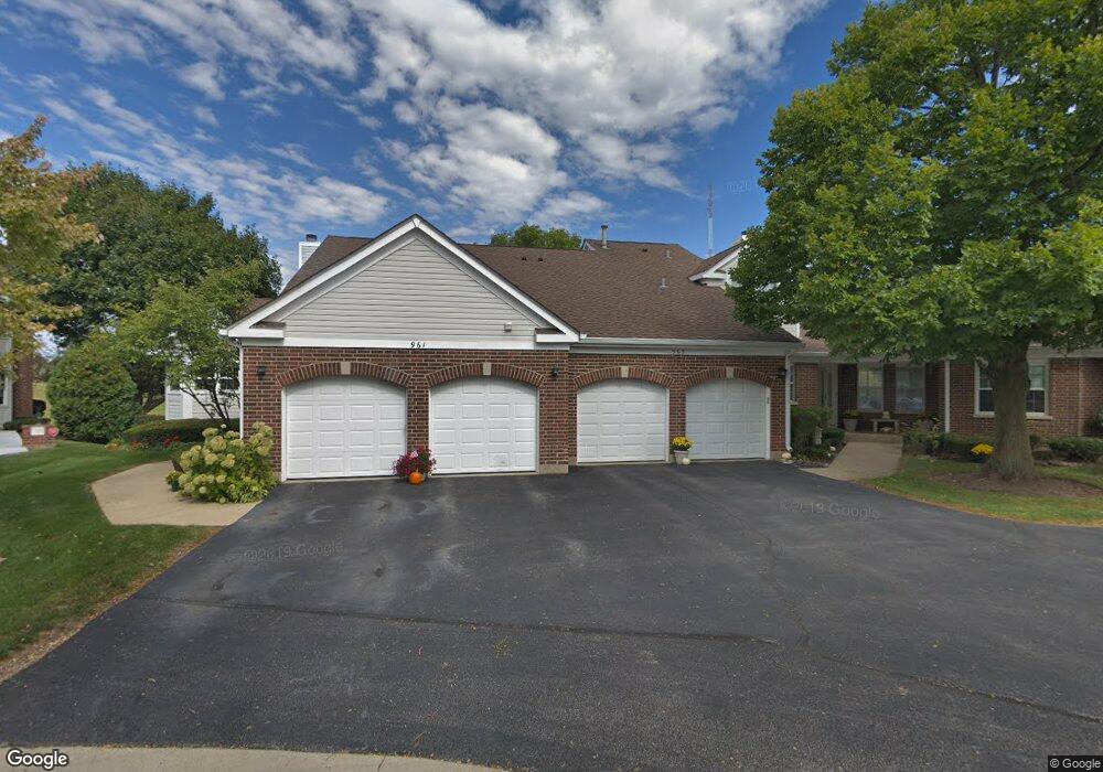 963 Interloch Ct unit 72, Algonquin, IL 60102 - photo 1