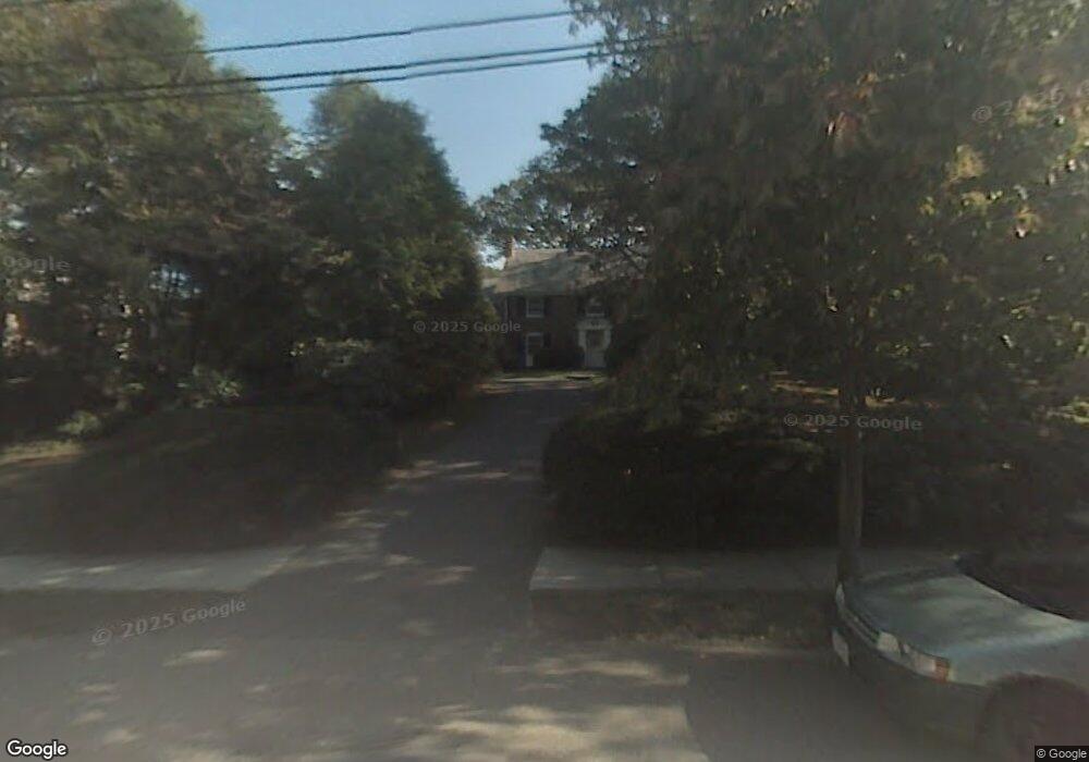 22 Hallwood Rd, Chestnut Hill, MA 02467 - photo 1