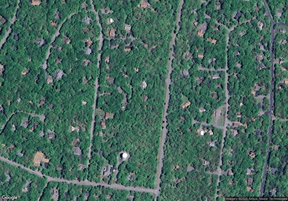 806 Lariat Ct, Hawley, PA 18428 - photo 1