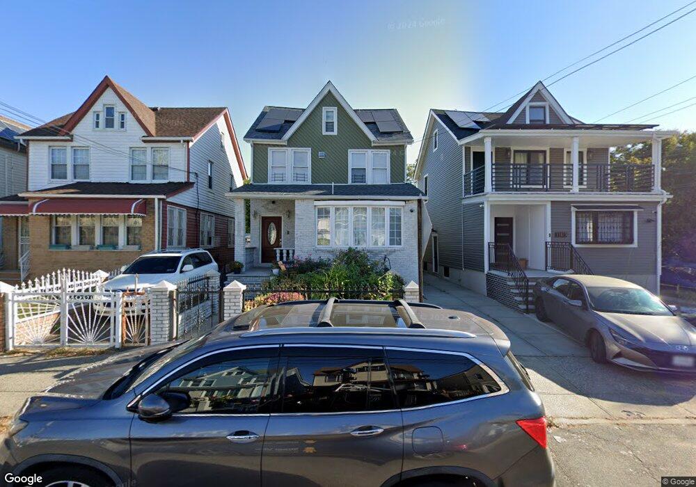 11611 155th St, Jamaica, NY 11434 - photo 1