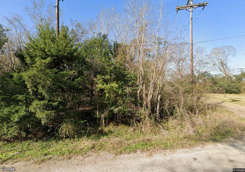 20080 Britt Oaks Dr, Alvin, TX 77511 - photo 1