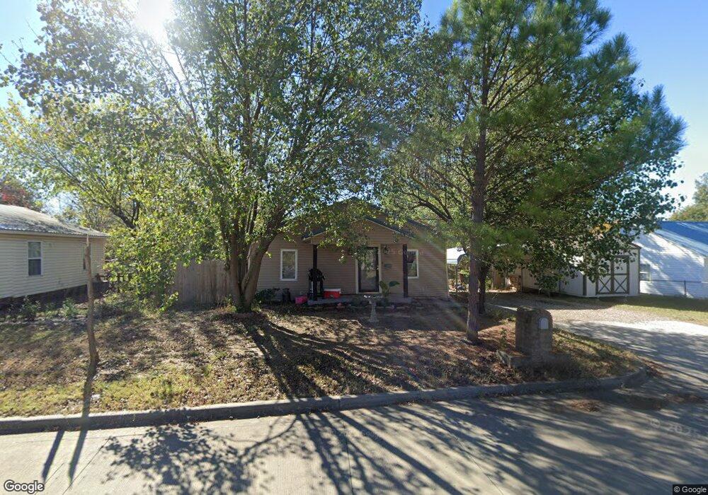 806 E Comanche Ave, McAlester, OK 74501 - photo 1