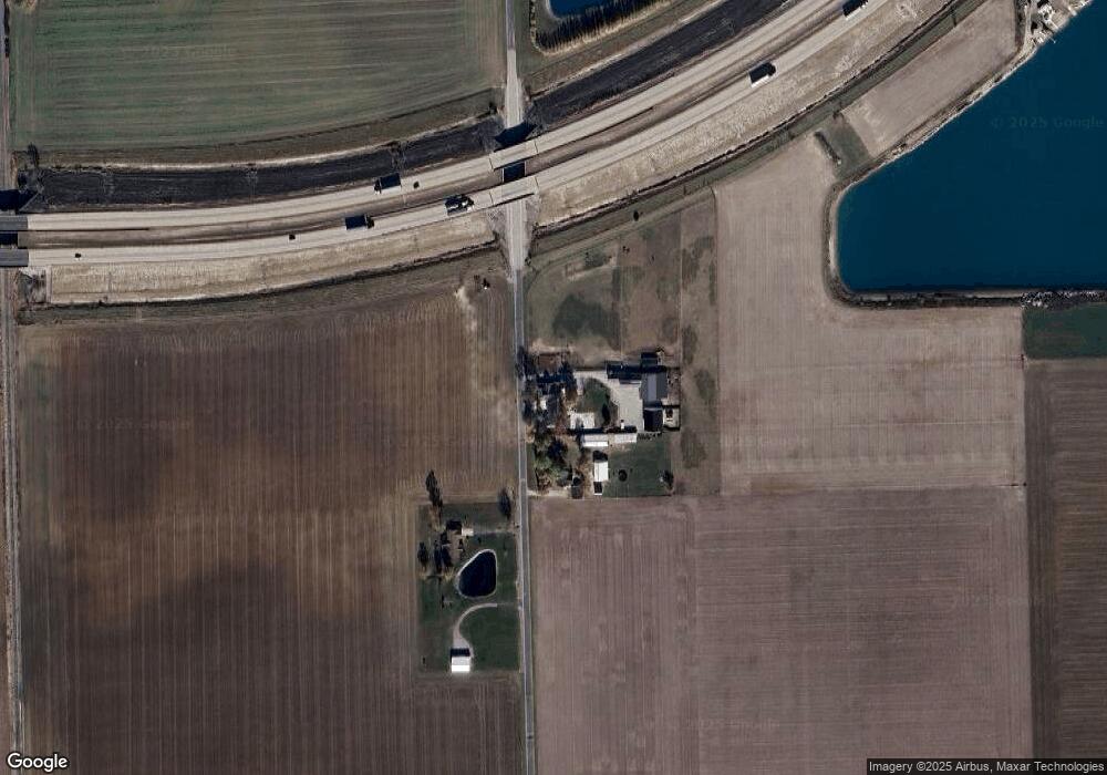 4020 N Sampson Rd, Woodburn, IN 46797 - photo 1