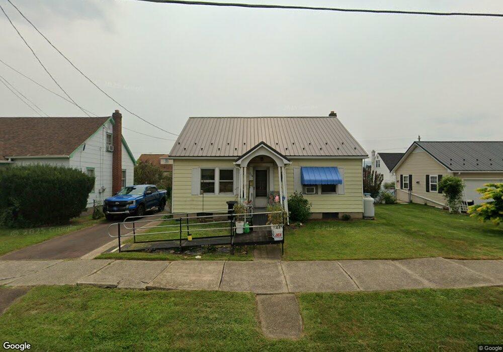 716 E 4 1/2 St, Berwick, PA 18603 - photo 1