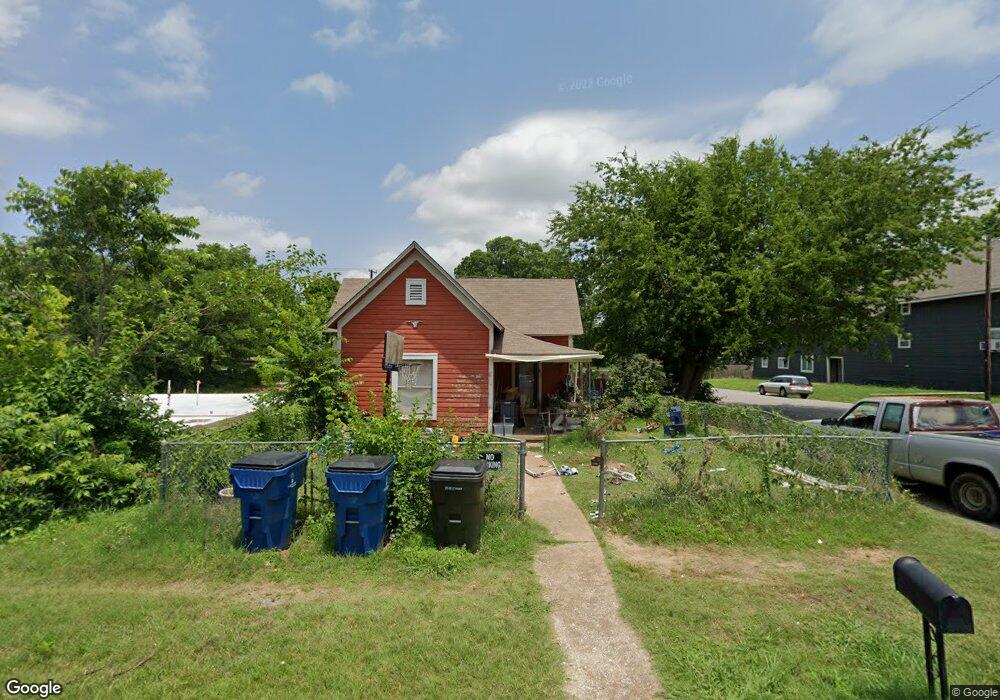 301 W Hull St, Denison, TX 75020 - photo 1