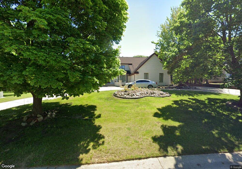 6085 Covered Wagons Trail, Flint, MI 48532 - photo 1