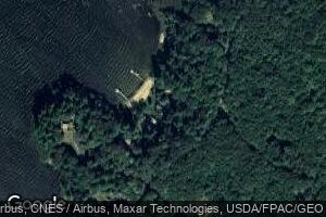 18 Nicholson Dr, Wayne, ME 04284