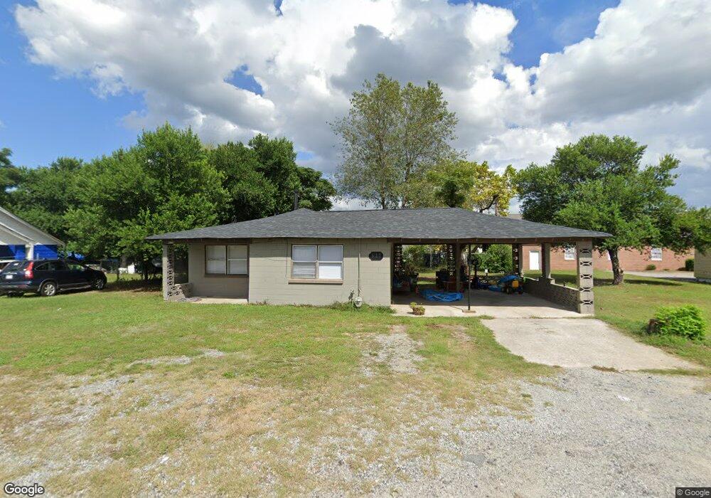 617 James St, West Columbia, SC 29169 - photo 1