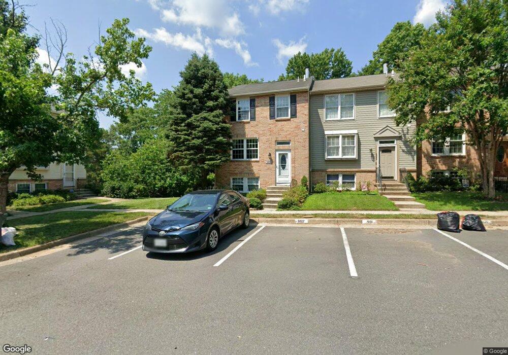 6324 Mary Todd Ln, Centreville, VA 20121 - photo 1