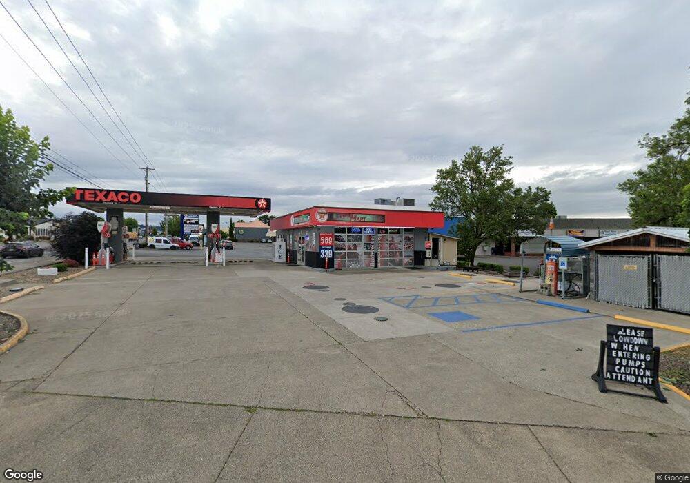 1902 E Portland Rd, Newberg, OR 97132 - photo 1