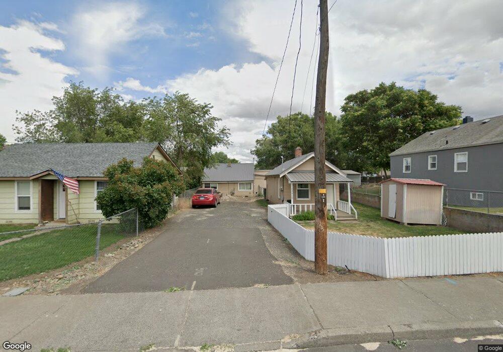 124 SE 17th St, Pendleton, OR 97801 - photo 1