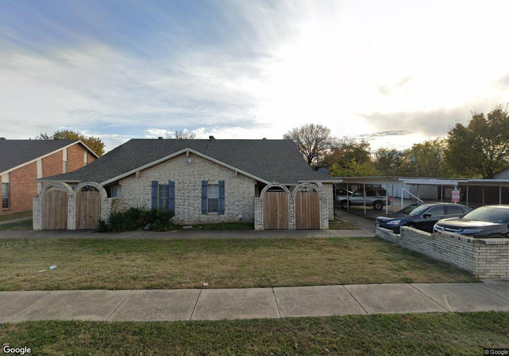 740 E Pecan St, Hurst, TX 76053 - photo 1