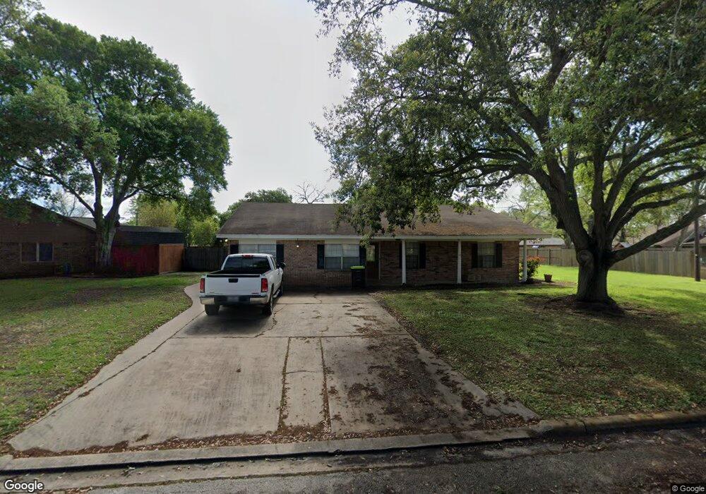 3812 Heatherglen St, Bay City, TX 77414 - photo 1