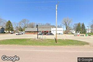 891 1st St, Heron Lake, MN 56137