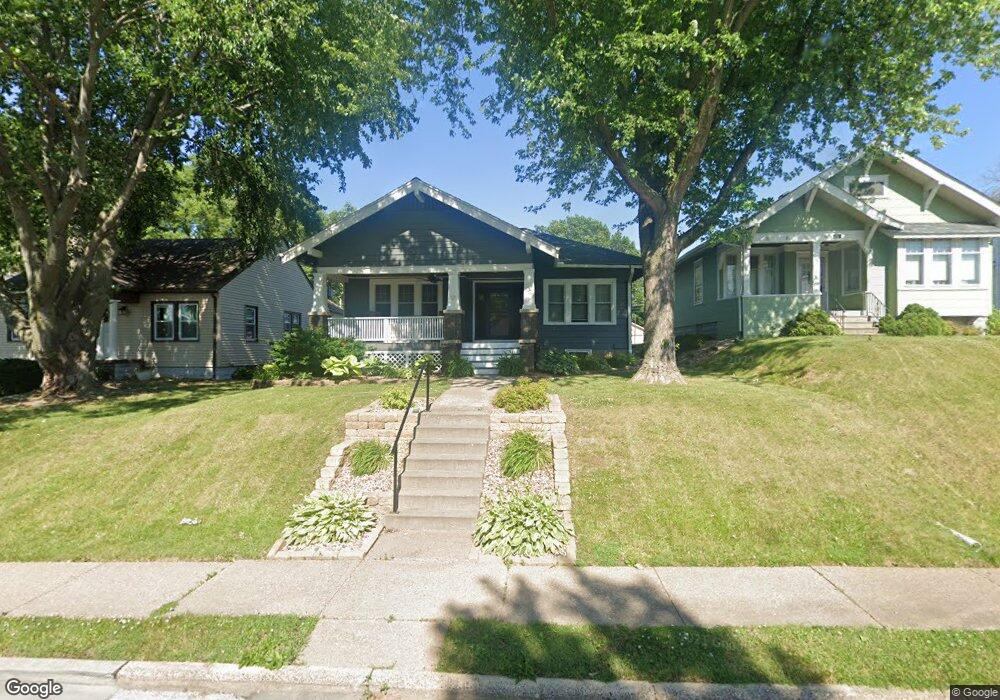 2023 Vine St, Davenport, IA 52804 - photo 1