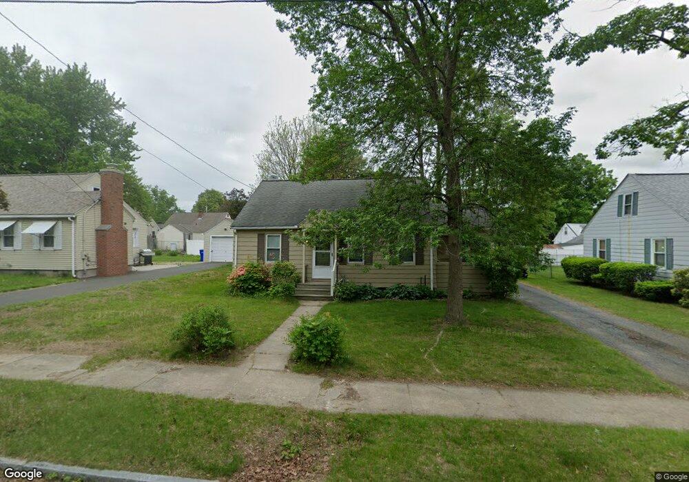 53 Lancaster St, Springfield, MA 01118 - photo 1