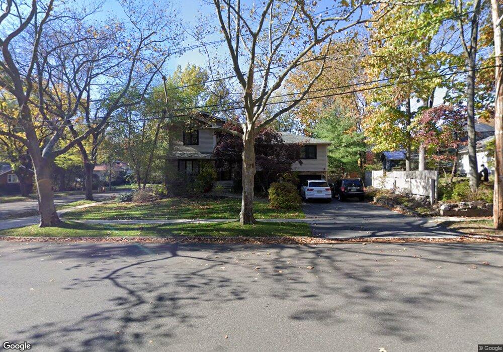 2 Eastbrook Dr, River Edge, NJ 07661 - photo 1