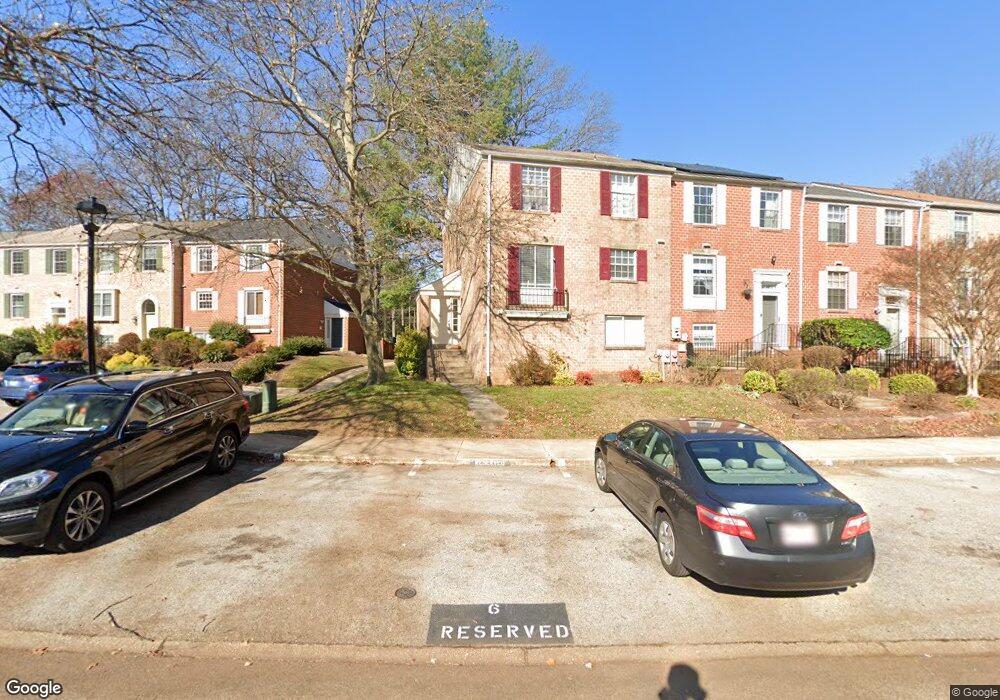 10511 Eastwind Way, Columbia, MD 21044 - photo 1