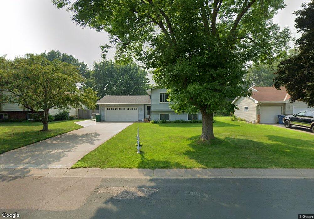 9773 Hemlock Ln N, Maple Grove, MN 55369 - photo 1