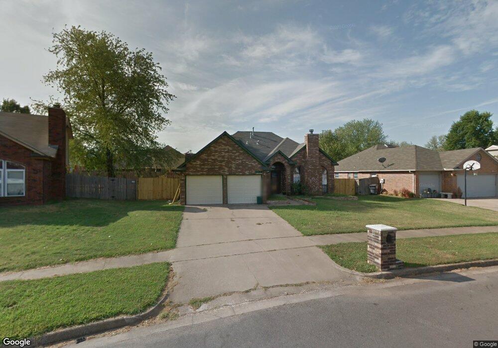 1132 E 137th St, Glenpool, OK 74033 - photo 1