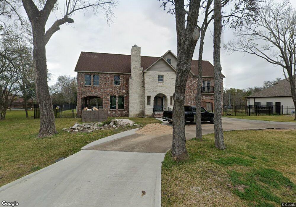 3945 Roseneath Dr, Houston, TX 77021 - photo 1