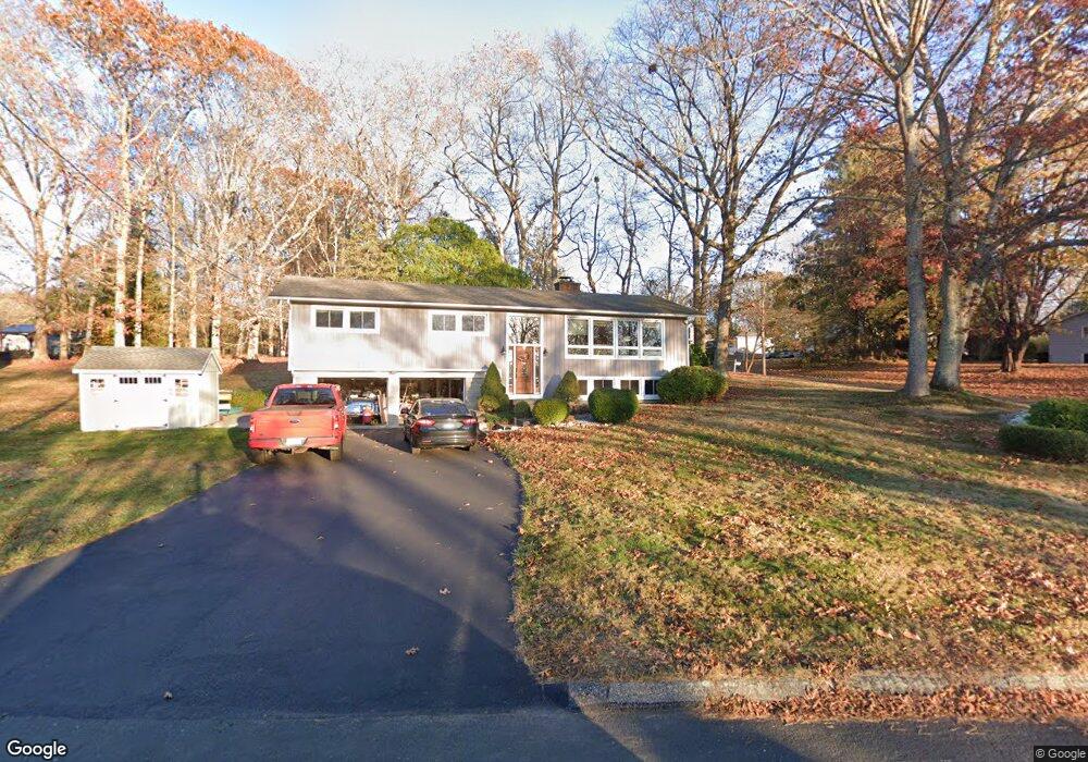 29 Laurel Hill Dr, Niantic, CT 06357 - photo 1