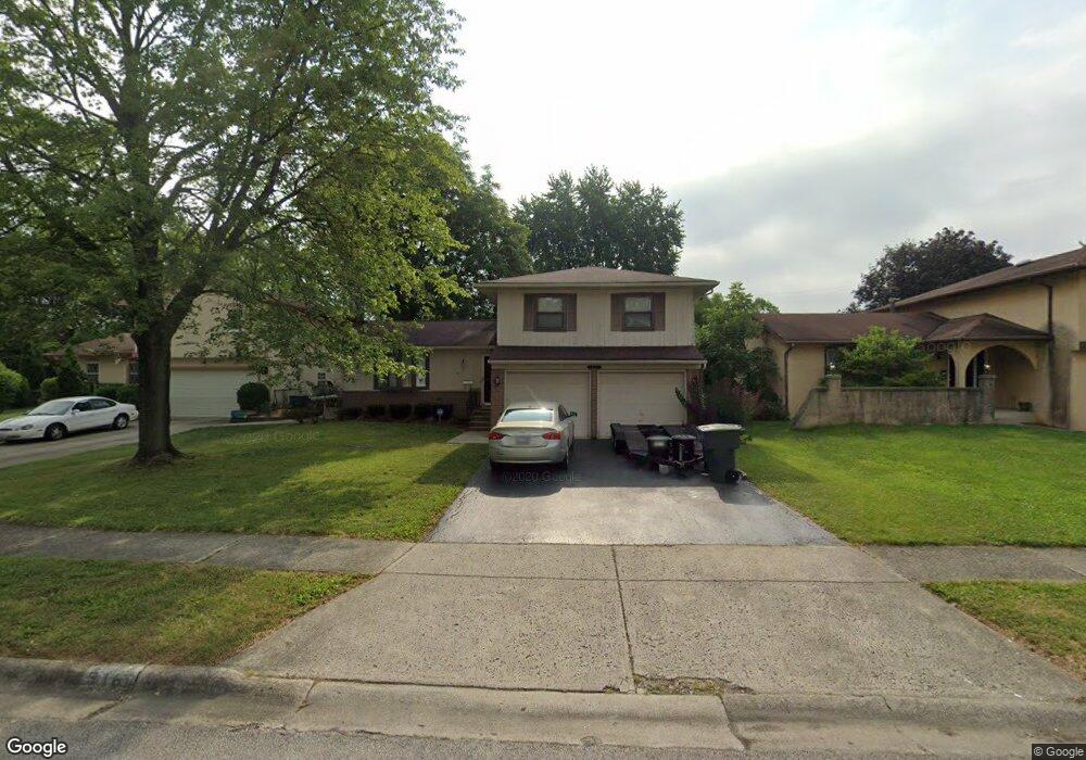 5168 Maplewood Ct E, Columbus, OH 43229 - photo 1