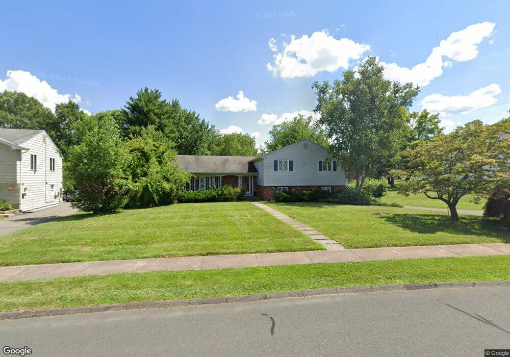 855 Cloverdale Cir, Wethersfield, CT 06109 - photo 1