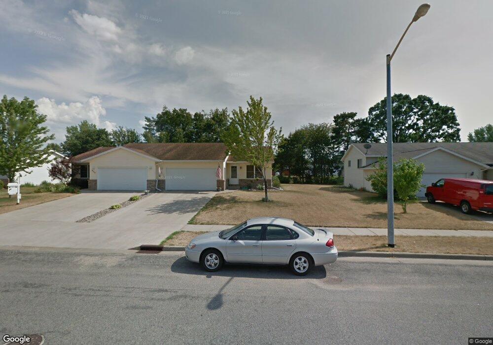 902 Starlite Dr, Holmen, WI 54636 - photo 1